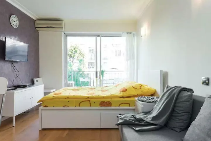 Quiet Studio With A Big Balcony 프랑스